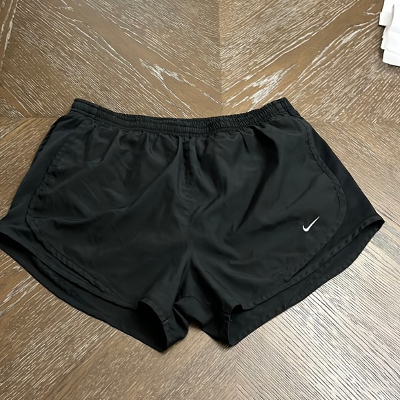 Nike Pants - Nike tempo DRI-fit black running shorts